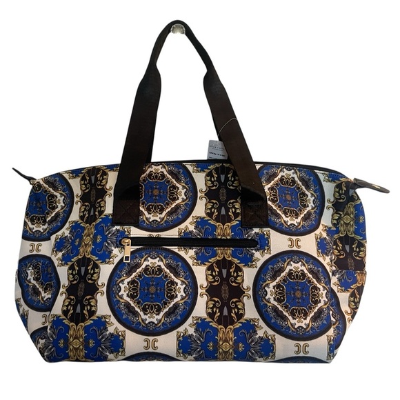 ALICE + OLIVIA X FabFitFun Collab
Duffle Bag Weekender Regal Romance
Sapphire - Picture 4 of 4